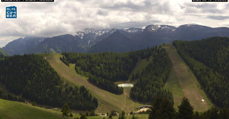 Webcam Skiarea Folgaria-Fiorentini - Folgaria Fondo Piccolo 