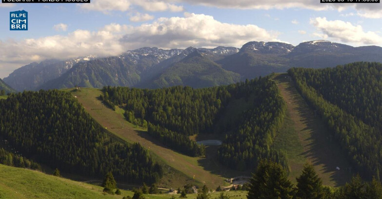 Webcam Skiarea Folgaria-Fiorentini - Folgaria Fondo Piccolo 