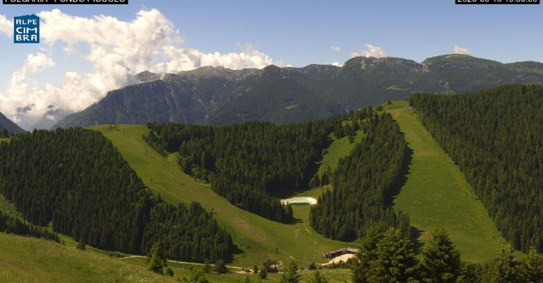 Webcam Skiarea Folgaria-Fiorentini - Folgaria Fondo Piccolo 